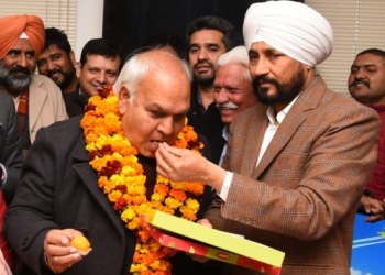 ਨਾਮਜ਼ਦਗੀਆਂ ਦੇ ਆਖਿਰੀ ਦਿਨ ਕਾਂਗਰਸ ਪਾਰਟੀ ਦਾ ‘ਡੈਮੇਜ਼ ਕੰਟਰੋਲ’-ਮਹਿੰਦਰ ਕੇਪੀ ਨੂੰ ਦਿੱਤੀ ਆਦਮਪੁਰ ਤੋਂ ਟਿਕਟ