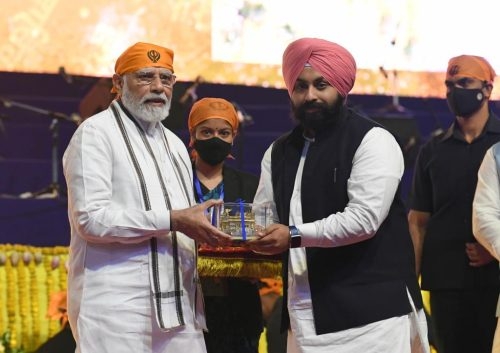 ਗੁਰੂ ਤੇਗ ਬਹਾਦਰ ਜੀ ਦੇ 400ਵੇਂ ਪ੍ਰਕਾਸ਼ ਪੁਰਬ ਮੌਕੇ ਕੈਬਨਿਟ ਮੰਤਰੀ ਹਰਜੋਤ ਬੈਂਸ ਲਾਲ ਕਿਲ੍ਹੇ ਵਿਖੇ ਹੋਏ ਸਮਾਗਮ ਵਿੱਚ ਹੋਏ ਸ਼ਾਮਿਲ ਗੁਰੂ ਤੇਗ ਬਹਾਦਰ ਜੀ ਦੇ 400ਵੇਂ ਪ੍ਰਕਾਸ਼ ਪੁਰਬ ਮੌਕੇ ਕੈਬਨਿਟ ਮੰਤਰੀ ਹਰਜੋਤ ਬੈਂਸ ਲਾਲ ਕਿਲ੍ਹੇ ਵਿਖੇ ਹੋਏ ਸਮਾਗਮ ਵਿੱਚ ਹੋਏ ਸ਼ਾਮਿਲ