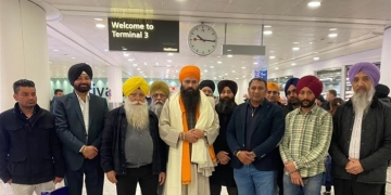 ਜਥੇਦਾਰ ਬਲਜੀਤ ਸਿੰਘ ਦਾਦੂਵਾਲ ਦਾ ਇੰਗਲੈਂਡ ਪਹੁੰਚਣ ਤੇ ਸਿੱਖ ਸੰਗਤਾਂ ਵੱਲੋਂ ਸ਼ਾਨਦਾਰ ਸਵਾਗਤ