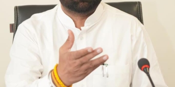 ਮਨਿਸਟਰਜ਼ ਫ਼ਲਾਇੰਗ ਸਕੁਐਡ ਨੇ 20 ਲੀਟਰ ਡੀਜ਼ਲ ਚੋਰੀ ਕਰਨ ਵਾਲੇ ਡਰਾਈਵਰ ਸਣੇ ਸਵਾਰੀਆਂ ਤੋਂ ਪੈਸੇ ਲੈ ਕੇ ਟਿਕਟਾਂ ਨਾ ਦੇਣ ਵਾਲਾ ਕੰਡਕਟਰ ਫੜਿਆ