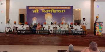 ਸੁਖਦੇਵ ਸਿੰਘ ਢੀਂਡਸਾ ਦੀ ਅਗਵਾਈ ਚ ਪੰਥ ਤੇ ਪੰਜਾਬ ਦੀ ਬਿਹਤਰੀ ਲਈ ਸ਼੍ਰੋਮਣੀ ਅਕਾਲੀ ਦਲ ਨੂੰ ਮੁੜ ਸੁਰਜੀਤ ਕਰਨ ਤੇ ਜ਼ੋਰ