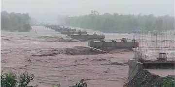 पंजाब में बाढ़ का कहर जारी, अब इस जिले का पुल गिरा, आना-जाना हुआ बंद