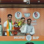 लोकसभा चुनाव के पहले बॉक्सर विजेंदर सिंह ने कांग्रेस का साथ छोड़ा लोकसभा चुनाव के पहले बॉक्सर विजेंदर सिंह ने कांग्रेस का साथ छोड़ा