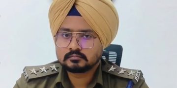 पंजाब के इस जिले मे देर रात दर्दनाक सडक हादसे मे ए.सी.पी और गनमैन की मौत से परिवार मे शोक की लहर