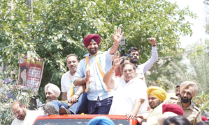 News 18 Punjab projects 8-10 seats for Congress in Punjab