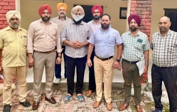 50,000 ਰੁਪਏ ਰਿਸ਼ਵਤ ਲੈਂਦਾ ਸਹਾਇਕ ਟਾਊਨ ਪਲਾਨਰ Vigilance Bureau ਵੱਲੋਂ ਕਾਬੂ