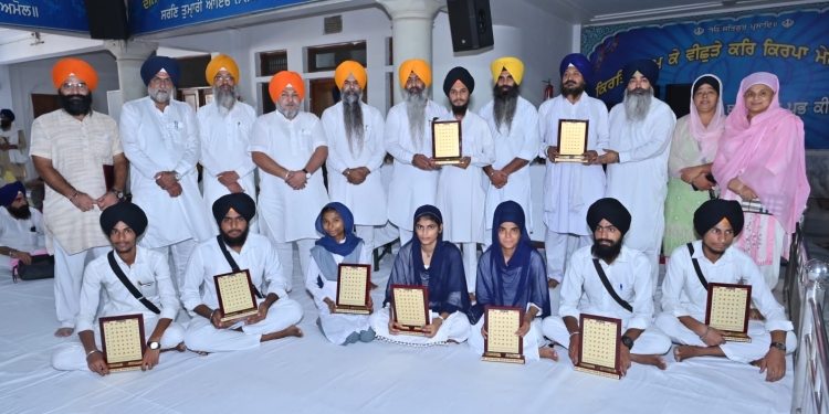 Punjab: ਗੁਰੂ ਅੰਗਦ ਸਾਹਿਬ ਦੇ ਗੁਰਿਆਈ ਦਿਵਸ ਮੌਕੇ ਬੱਚਿਆਂ ਦੇ ਧਾਰਮਿਕ ਮੁਕਾਬਲੇ