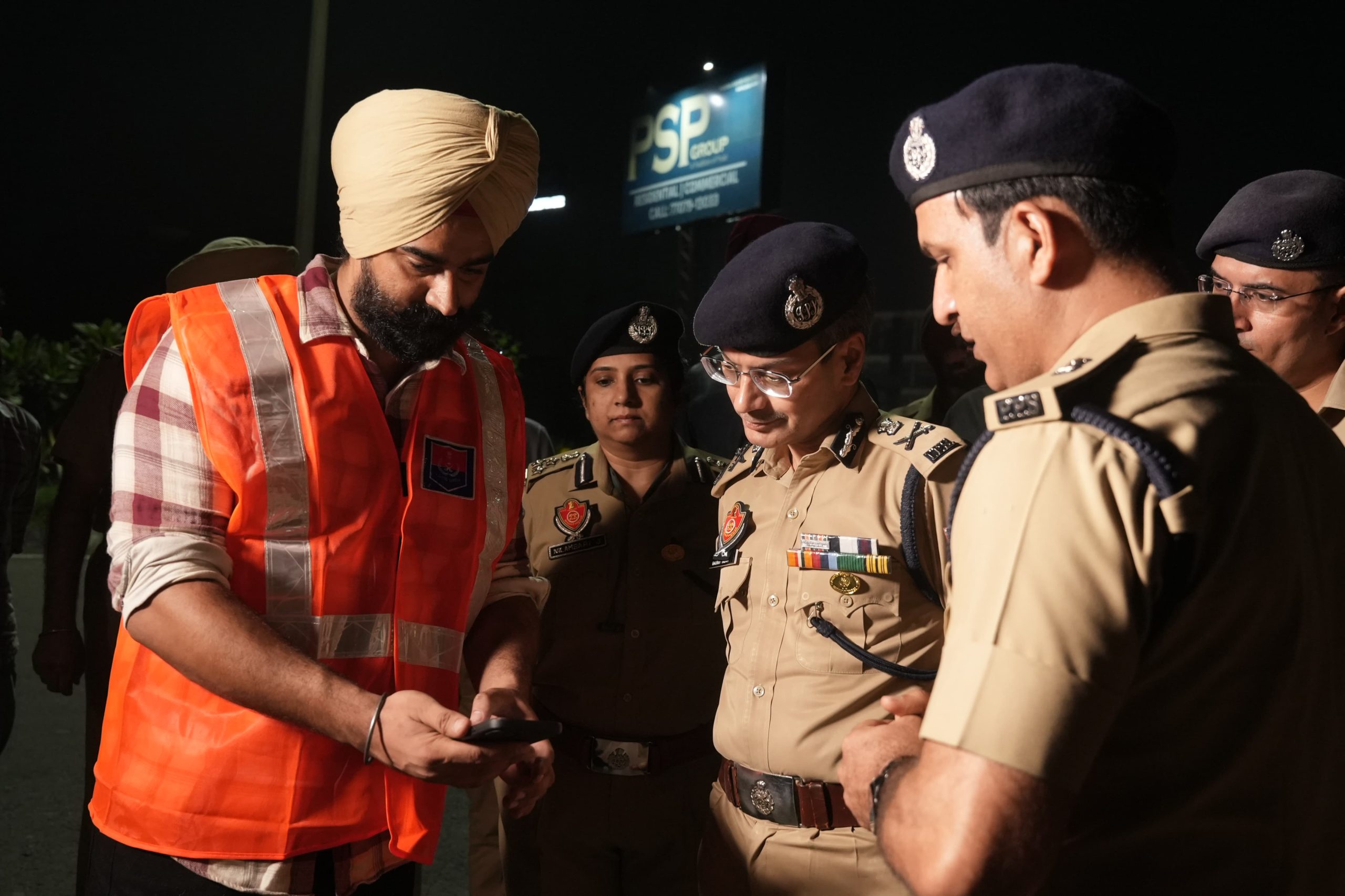 DGP ਗੌਰਵ ਯਾਦਵ ਨੇ ‘ਨਾਈਟ ਡੌਮੀਨੇਸ਼ਨ’ ਤਹਿਤ PUNJAB ਭਰ ’ਚ ਨਾਕਿਆਂ, ਥਾਣਿਆਂ ਦੀ ਕੀਤੀ ਜਾਂਚ