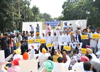 ਕਿਸਾਨ ਅੰਦੋਲਨ ਦਾ ਬਦਲਾ ਲੇ ਰਹੀ ਹੈ ਕੇਂਦਰ ਸਰਕਾਰ – AAP