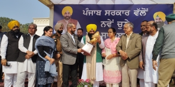 Punjab: ਡਿਪਟੀ ਸਪੀਕਰ ਰੌੜੀ ਵੱਲੋਂ ਨਵੇਂ ਚੁਣੇ ਗਏ ਪੰਚਾਂ ਨੂੰ ਪਿੰਡਾਂ ਦੇ ਵਿਕਾਸ ਲਈ ਸਮਰਪਿਤ ਹੋਣ ਦਾ ਸੱਦਾ