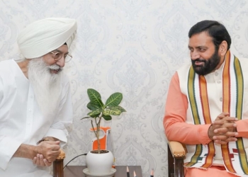 Haryana CM ਨਾਇਬ ਸੈਣੀ ਨੂੰ ਮਿਲੇ ਡੇਰਾ ਬਿਆਸ ਮੁਖੀ ਗੁਰਿੰਦਰ ਸਿੰਘ ਢਿੱਲੋਂ