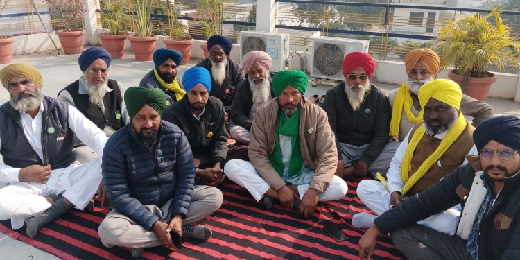PUNJAB : ਸੰਯੁਕਤ ਕਿਸਾਨ ਮੋਰਚਾ ਜ਼ਿਲ੍ਹਾ ਮਾਲੇਰਕੋਟਲਾ 23 ਦਸੰਬਰ ਨੂੰ ਡੀਸੀ ਦਫਤਰ ਅੱਗੇ ਦੇਵੇਗਾ ਧਰਨਾ PUNJAB : ਸੰਯੁਕਤ ਕਿਸਾਨ ਮੋਰਚਾ ਜ਼ਿਲ੍ਹਾ ਮਾਲੇਰਕੋਟਲਾ 23 ਦਸੰਬਰ ਨੂੰ ਡੀਸੀ ਦਫਤਰ ਅੱਗੇ ਦੇਵੇਗਾ ਧਰਨਾ