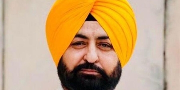 Punjab News: ਸੂਬਾ ਵਾਸੀਆਂ ਨੂੰ ਪਾਰਦਰਸ਼ੀ ਤੇ ਸੁਖਾਲੀਆਂ ਸੇਵਾਵਾਂ ਦੇਣੀਆਂ ਸਾਡੀ ਮੁੱਖ ਤਰਜੀਹ – ਮੁੰਡੀਆ