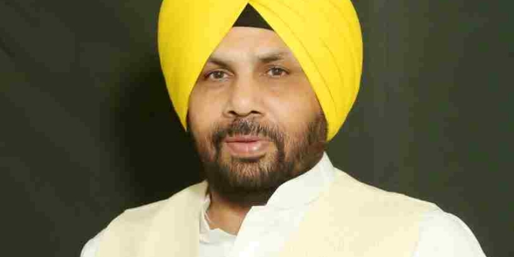 PUNJAB ਵਿੱਚ ਉੱਚ-ਗੁਣਵੱਤਾ ਨਿਰਮਾਣ ਨੂੰ ਯਕੀਨੀ ਬਣਾਉਣ ਵਿੱਚ ਅਹਿਮ ਭੂਮਿਕਾ ਨਿਭਾ ਰਹੀ ਹੈ ਲੋਕ ਨਿਰਮਾਣ ਵਿਭਾਗ ਦੀ ਰਿਸਰਚ ਲੈਬ: ਹਰਭਜਨ ਸਿੰਘ ਈਟੀਓ