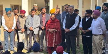 Punjab News: ‘ਯੁੱਧ ਨਸ਼ਿਆਂ ਵਿਰੁੱਧ’; ਸਿਹਤ ਮੰਤਰੀ ਡਾ. ਬਲਬੀਰ ਸਿੰਘ ਨੇ ਸੰਗਰੂਰ ਅਤੇ ਬਰਨਾਲਾ ਜ਼ਿਲਿ੍ਹਆਂ ਦੇ ਨਸ਼ਾ ਛੁਡਾਊ ਕੇਂਦਰਾਂ ਦੀ ਕਾਰਗੁਜ਼ਾਰੀ ਦਾ ਲਿਆ ਜਾਇਜ਼ਾ Punjab News: ‘ਯੁੱਧ ਨਸ਼ਿਆਂ ਵਿਰੁੱਧ’; ਸਿਹਤ ਮੰਤਰੀ ਡਾ. ਬਲਬੀਰ ਸਿੰਘ ਨੇ ਸੰਗਰੂਰ ਅਤੇ ਬਰਨਾਲਾ ਜ਼ਿਲਿ੍ਹਆਂ ਦੇ ਨਸ਼ਾ ਛੁਡਾਊ ਕੇਂਦਰਾਂ ਦੀ ਕਾਰਗੁਜ਼ਾਰੀ ਦਾ ਲਿਆ ਜਾਇਜ਼ਾ