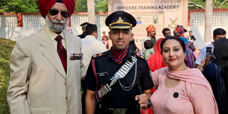 Latest News: ਗੁਰਦਾਸਪੁਰ ਦਾ ਮਾਧਵ ਸ਼ਰਮਾ ਭਾਰਤੀ ਫ਼ੌਜ ਦੀ ਆਰਟਿਲਰੀ ਰੈਜੀਮੈਂਟ ਵਿੱਚ ਬਣਿਆ ਲੈਫਟੀਨੈਂਟ Latest News: ਗੁਰਦਾਸਪੁਰ ਦਾ ਮਾਧਵ ਸ਼ਰਮਾ ਭਾਰਤੀ ਫ਼ੌਜ ਦੀ ਆਰਟਿਲਰੀ ਰੈਜੀਮੈਂਟ ਵਿੱਚ ਬਣਿਆ ਲੈਫਟੀਨੈਂਟ