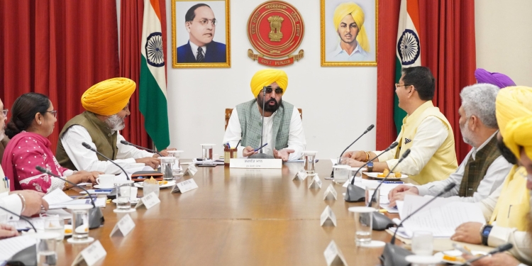 Punjab: ਮੁੱਖ ਮੰਤਰੀ ਦੀ ਅਗਵਾਈ ਹੇਠ ਵਜ਼ਾਰਤ ਵੱਲੋਂ ਰੇਤਾ ਤੇ ਬਜਰੀ ਦੀਆਂ ਕੀਮਤਾਂ ਹੋਰ ਘਟਾਉਣ ਲਈ ਰਾਹ ਪੱਧਰਾ