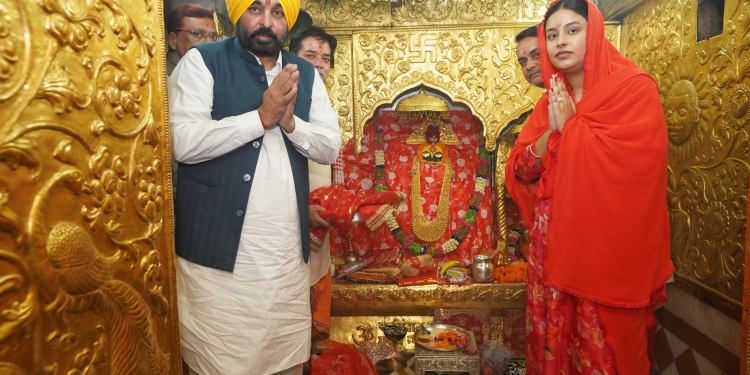 Punjab: ਸ਼ਰਧਾਲੂਆਂ ਦੀ ਸਹੂਲਤ ਲਈ ਆਨੰਦਪੁਰ ਸਾਹਿਬ ਅਤੇ ਨੈਣਾ ਦੇਵੀ ਵਿਚਕਾਰ ਰੋਪਵੇਅ ਸ਼ੁਰੂ ਕਰਨ ਲਈ ਹਰ ਸੰਭਵ ਯਤਨ ਕਰਾਂਗੇ: ਮੁੱਖ ਮੰਤਰੀ