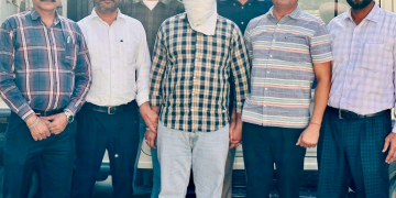Punjab Government ਦੀ ਭ੍ਰਿਸ਼ਟਾਚਾਰ ਵਿਰੁੱਧ ਮੁਹਿੰਮ: Vigilance Bureau ਵੱਲੋਂ ਰਿਸ਼ਵਤ ਲੈਂਦਾ ਕਲਰਕ ਰੰਗੇ ਹੱਥੀਂ ਕਾਬੂ Punjab Government ਦੀ ਭ੍ਰਿਸ਼ਟਾਚਾਰ ਵਿਰੁੱਧ ਮੁਹਿੰਮ: Vigilance Bureau ਵੱਲੋਂ ਰਿਸ਼ਵਤ ਲੈਂਦਾ ਕਲਰਕ ਰੰਗੇ ਹੱਥੀਂ ਕਾਬੂ