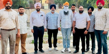 ‘AAP GOVERNMENT’ ਦੀ ਭ੍ਰਿਸ਼ਟਾਚਾਰ ਵਿਰੁੱਧ ਮੁਹਿੰਮ : ਰਿਸ਼ਵਤ ਲੈਂਦਾ ਪਟਵਾਰੀ VIGILANCE BUREAU ਵੱਲੋਂ ਗ੍ਰਿਫ਼ਤਾਰ ‘AAP GOVERNMENT’ ਦੀ ਭ੍ਰਿਸ਼ਟਾਚਾਰ ਵਿਰੁੱਧ ਮੁਹਿੰਮ : ਰਿਸ਼ਵਤ ਲੈਂਦਾ ਪਟਵਾਰੀ VIGILANCE BUREAU ਵੱਲੋਂ ਗ੍ਰਿਫ਼ਤਾਰ