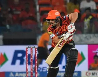 IPL 2025 : ਸਨਰਾਈਜ਼ਰਜ਼ ਹੈਦਰਾਬਾਦ ਨੇ ਮੁੰਬਈ ਇੰਡੀਅਨਜ਼ ਵਿਚਾਲੇ ਮੁਕਾਬਲਾ ਜਾਰੀ IPL 2025 : ਸਨਰਾਈਜ਼ਰਜ਼ ਹੈਦਰਾਬਾਦ ਨੇ ਮੁੰਬਈ ਇੰਡੀਅਨਜ਼ ਵਿਚਾਲੇ ਮੁਕਾਬਲਾ ਜਾਰੀ