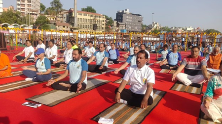 Health & Medicine : ਯੋਗ ਦਿਵਸ ਮਨੁੱਖਤਾ ਨੂੰ ਜੋੜਨ ਵਾਲੀ ਇੱਕ ਸ਼ਕਤੀਸ਼ਾਲੀ ਵਿਸ਼ਵ ਲਹਿਰ ਬਣ ਰਿਹਾ ਹੈ : ਆਯੁਸ਼ ਮੰਤਰੀ