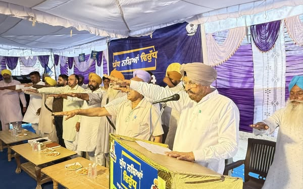 Budhlada : ਸਮਾਜ ਨੂੰ ਮਿਲ ਕੇ ਨਸ਼ਿਆਂ ਦੇ ਖਿਲਾਫ਼ ਜੰਗ ਲੜਨੀ ਚਾਹੀਦੀ ਹੈ – ਪ੍ਰਿੰਸੀਪਲ ਬੁੱਧ ਰਾਮ Budhlada : ਸਮਾਜ ਨੂੰ ਮਿਲ ਕੇ ਨਸ਼ਿਆਂ ਦੇ ਖਿਲਾਫ਼ ਜੰਗ ਲੜਨੀ ਚਾਹੀਦੀ ਹੈ – ਪ੍ਰਿੰਸੀਪਲ ਬੁੱਧ ਰਾਮ