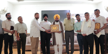Latest News: ਮਿਹਨਤ ਹੀ ਸਫ਼ਲਤਾ ਦੀ ਕੁੰਜੀ – ਹਰਚੰਦ ਸਿੰਘ ਬਰਸਟ Latest News: ਮਿਹਨਤ ਹੀ ਸਫ਼ਲਤਾ ਦੀ ਕੁੰਜੀ – ਹਰਚੰਦ ਸਿੰਘ ਬਰਸਟ