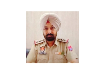 Sidhu Moosewala ਕਤਲ ਮਾਮਲੇ ਦਾ ਇਕ ਗਵਾਹ ਦੁਨੀਆਂ ਤੋਂ ਰੁਖ਼ਸਤ ਹੋਇਆ, ਸੇਵਾ ਮੁਕਤ SHO ਅੰਗਰੇਜ ਸਿੰਘ ਦਾ ਦੇਹਾਂਤ Sidhu Moosewala ਕਤਲ ਮਾਮਲੇ ਦਾ ਇਕ ਗਵਾਹ ਦੁਨੀਆਂ ਤੋਂ ਰੁਖ਼ਸਤ ਹੋਇਆ, ਸੇਵਾ ਮੁਕਤ SHO ਅੰਗਰੇਜ ਸਿੰਘ ਦਾ ਦੇਹਾਂਤ