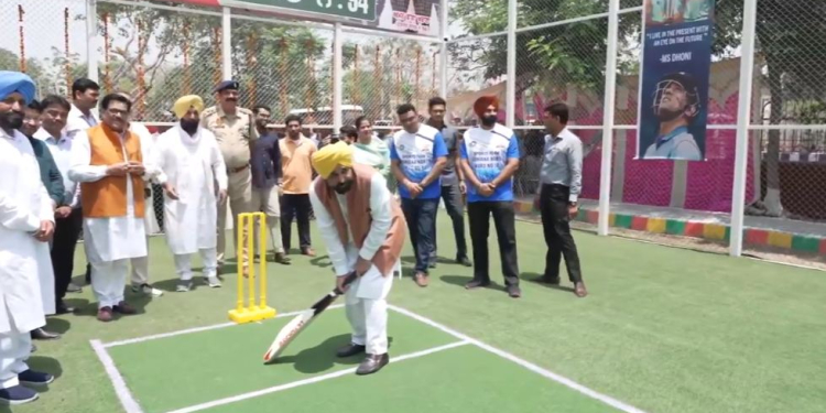 Punjab CM ਭਗਵੰਤ ਮਾਨ ਪਹੁੰਚੇ ਲੁਧਿਆਣਾ Punjab CM ਭਗਵੰਤ ਮਾਨ ਪਹੁੰਚੇ ਲੁਧਿਆਣਾ