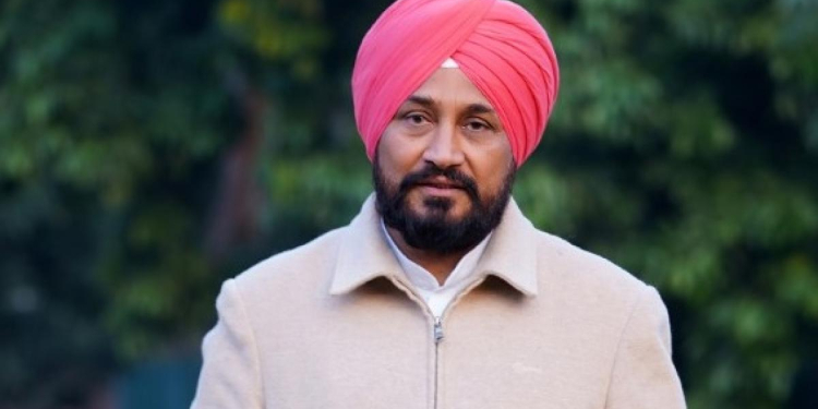 Punjab: ਸਾਬਕਾ CM ਚੰਨੀ ਨੂੰ ਮਿਲੇਗਾ ਸੰਸਦ ਰਤਨ ਐਵਾਰਡ Punjab: ਸਾਬਕਾ CM ਚੰਨੀ ਨੂੰ ਮਿਲੇਗਾ ਸੰਸਦ ਰਤਨ ਐਵਾਰਡ