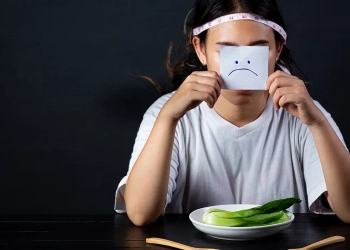 Health tips: ਗਰਮੀਆਂ ‘ਚ ਭੁੱਖ ਦੀ ਕਮੀ ਇਸ ਵੱਡੀ ਬਿਮਾਰੀ ਦਾ ਹੋ ਸਕਦੀ ਹੈ ਸੰਕੇਤ