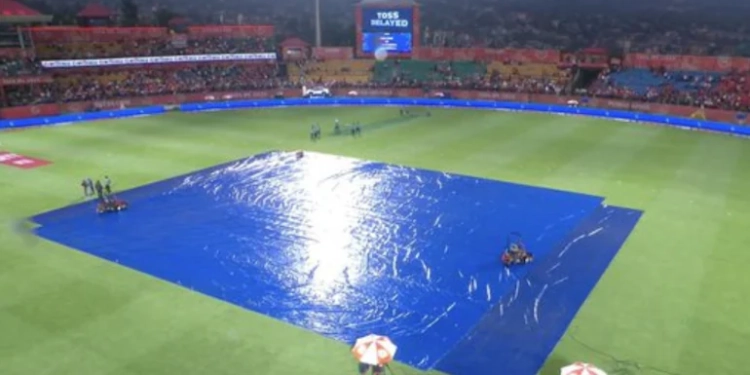 IPL 2025 : ਪੰਜਾਬ ਕਿੰਗਜ਼ ਅਤੇ ਦਿੱਲੀ ਕੈਪੀਟਲਜ਼ ਵਿਚਾਲੇ ਦਿਲਚਸਪ ਮੁਕਾਬਲਾ; ਮੀਂਹ ਕਾਰਨ ਟਾਸ ‘ਚ ਦੇਰੀ IPL 2025 : ਪੰਜਾਬ ਕਿੰਗਜ਼ ਅਤੇ ਦਿੱਲੀ ਕੈਪੀਟਲਜ਼ ਵਿਚਾਲੇ ਦਿਲਚਸਪ ਮੁਕਾਬਲਾ; ਮੀਂਹ ਕਾਰਨ ਟਾਸ ‘ਚ ਦੇਰੀ