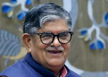 Governor ਗੁਲਾਬ ਚੰਦ ਕਟਾਰੀਆ ਨੇ ਅਧਿਕਾਰੀਆਂ ਨਾਲ ਕੀਤੀ ਉੱਚ-ਪੱਧਰੀ ਮੀਟਿੰਗ