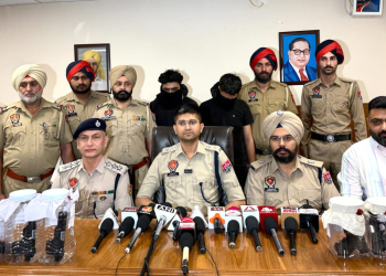 Punjab: ਪਾਕਿ-ਸਮਰਥਿਤ ਹਥਿਆਰ ਤਸਕਰੀ ਮਾਡਿਊਲ ਦਾ ਪਰਦਾਫਾਸ਼; ਛੇ ਆਧੁਨਿਕ ਪਿਸਤੌਲਾਂ ਸਮੇਤ ਦੋ ਗ੍ਰਿਫ਼ਤਾਰ