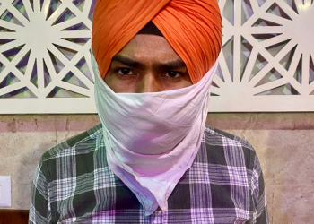 15,000 ਰੁਪਏ ਰਿਸ਼ਵਤ ਲੈਂਦਾ ਸਫ਼ਾਈ ਇੰਸਪੈਕਟਰ Vigilance Bureau ਵੱਲੋਂ ਰੰਗੇ ਹੱਥੀਂ ਕਾਬੂ 15,000 ਰੁਪਏ ਰਿਸ਼ਵਤ ਲੈਂਦਾ ਸਫ਼ਾਈ ਇੰਸਪੈਕਟਰ Vigilance Bureau ਵੱਲੋਂ ਰੰਗੇ ਹੱਥੀਂ ਕਾਬੂ