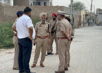 ਯੁੱਧ ਨਸ਼ਿਆਂ ਵਿਰੁੱਧ ਮੁਹਿੰਮ ਤਹਿਤ Fazilka Police ਵੱਲੋਂ ਅਬੋਹਰ ਵਿੱਚ ਕੋਰਡਨ ਐਂਡ ਸਰਚ ਓਪਰੇਸ਼ਨ ਦੌਰਾਨ ਨਸ਼ਿਆਂ ਵਿਰੁੱਧ ਵੱਡੀ ਕਾਰਵਾਈ ਯੁੱਧ ਨਸ਼ਿਆਂ ਵਿਰੁੱਧ ਮੁਹਿੰਮ ਤਹਿਤ Fazilka Police ਵੱਲੋਂ ਅਬੋਹਰ ਵਿੱਚ ਕੋਰਡਨ ਐਂਡ ਸਰਚ ਓਪਰੇਸ਼ਨ ਦੌਰਾਨ ਨਸ਼ਿਆਂ ਵਿਰੁੱਧ ਵੱਡੀ ਕਾਰਵਾਈ