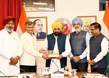 PUNJAB: ਮੁੱਖ ਮੰਤਰੀ ਨੇ ਨੀਤੀ ਆਯੋਗ ਦੀ ਉੱਚ ਪੱਧਰੀ ਟੀਮ ਅੱਗੇ ਸੂਬੇ ਦੀਆਂ ਮੰਗਾਂ ਜ਼ੋਰਦਾਰ ਢੰਗ ਨਾਲ ਚੁੱਕੀਆਂ