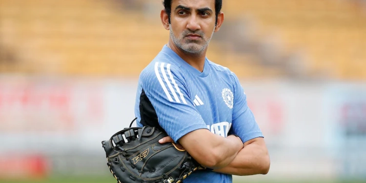 Cricket : ਗੌਤਮ ਗੰਭੀਰ ਨੇ ਅਚਾਨਕ ਭਾਰਤੀ ਟੀਮ ਦਾ ਸਾਥ ਛੱਡਿਆ Cricket : ਗੌਤਮ ਗੰਭੀਰ ਨੇ ਅਚਾਨਕ ਭਾਰਤੀ ਟੀਮ ਦਾ ਸਾਥ ਛੱਡਿਆ