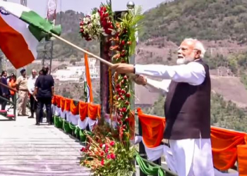 PM ਮੋਦੀ ਨੇ ਚਨਾਬ ਆਰਚ ਪੁਲ ਦਾ ਕੀਤਾ ਉਦਘਾਟਨ