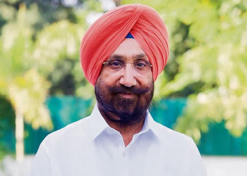Gurdaspur: ਸੁਖਜਿੰਦਰ ਸਿੰਘ ਰੰਧਾਵਾ ਨੇ ਏਡੀਜੀਪੀ ਸਾਈਬਰ ਕ੍ਰਾਈਮ ਕੋਲ ਸ਼ਿਕਾਇਤ ਕਰਵਾਈ ਦਰਜ