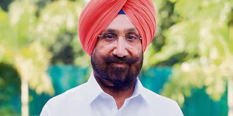 Gurdaspur: ਸੁਖਜਿੰਦਰ ਸਿੰਘ ਰੰਧਾਵਾ ਨੇ ਏਡੀਜੀਪੀ ਸਾਈਬਰ ਕ੍ਰਾਈਮ ਕੋਲ ਸ਼ਿਕਾਇਤ ਕਰਵਾਈ ਦਰਜ