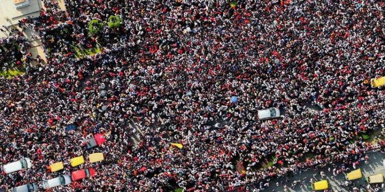 RCB ਦੀ ‘ਵਿਕਟਰੀ ਪਰੇਡ’ ਦੌਰਾਨ ਮਚੀ ਭਗਦੜ, 7 ਲੋਕਾਂ ਦੀ ਮੌਤ