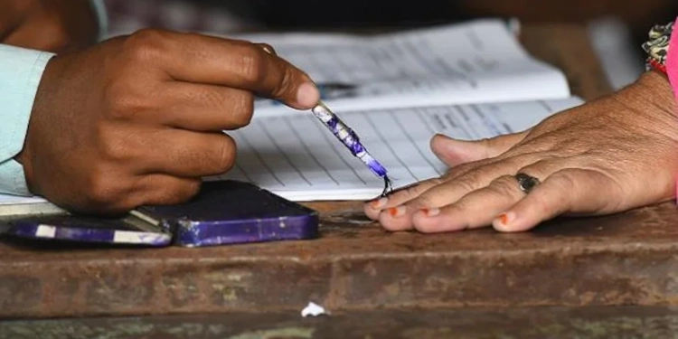 Punjab : ਜ਼ਿਲ੍ਹਾ ਪ੍ਰੀਸ਼ਦ ਤੇ ਪੰਚਾਇਤ ਸੰਮਤੀ ਚੋਣਾਂ ਕਰਵਾਉਣ ਲਈ ਤਿਆਰੀਆਂ ਮੁਕੰਮਲ Punjab : ਜ਼ਿਲ੍ਹਾ ਪ੍ਰੀਸ਼ਦ ਤੇ ਪੰਚਾਇਤ ਸੰਮਤੀ ਚੋਣਾਂ ਕਰਵਾਉਣ ਲਈ ਤਿਆਰੀਆਂ ਮੁਕੰਮਲ