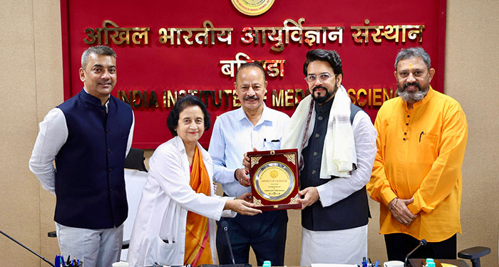 AIIMS Bathinda ਪੰਜਾਬ ਵਿੱਚ ਉੱਚ ਪੱਧਰੀ ਸਿਹਤ ਸੇਵਾਵਾਂ ਦੇ ਖੇਤਰ ਵਿੱਚ ਇੱਕ ਮੀਲ ਪੱਥਰ ਹੈ: ਅਨੁਰਾਗ ਸਿੰਘ ਠਾਕੁਰ AIIMS Bathinda ਪੰਜਾਬ ਵਿੱਚ ਉੱਚ ਪੱਧਰੀ ਸਿਹਤ ਸੇਵਾਵਾਂ ਦੇ ਖੇਤਰ ਵਿੱਚ ਇੱਕ ਮੀਲ ਪੱਥਰ ਹੈ: ਅਨੁਰਾਗ ਸਿੰਘ ਠਾਕੁਰ