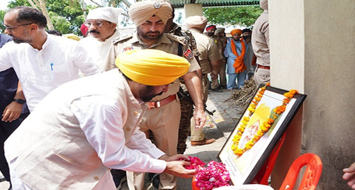 Punjab: ਪਿੰਡ ਦੇ ਸਟੇਡੀਅਮ ਅਤੇ ਸਪੋਰਟਸ ਕਾਲਜ ਜਲੰਧਰ ਵਿੱਚ ਫੌਜਾ ਸਿੰਘ ਦੇ ਬੁੱਤ ਲਗਾਏਗੀ ਸਰਕਾਰ – CM ਮਾਨ