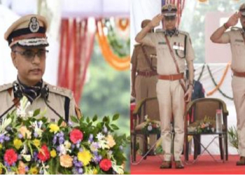 Chandigarh Police ਦੇ ਨਵੇਂ ਡਾਇਰੈਕਟਰ ਜਨਰਲ ਨੇ ਸੰਭਾਲਿਆ ਅਹੁਦਾ Chandigarh Police ਦੇ ਨਵੇਂ ਡਾਇਰੈਕਟਰ ਜਨਰਲ ਨੇ ਸੰਭਾਲਿਆ ਅਹੁਦਾ