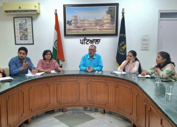 ਸਿਹਤ ਮੰਤਰੀ ਵੱਲੋਂ Patiala ਸ਼ਹਿਰ ਦੇ ਕੂੜਾ ਪ੍ਰਬੰਧਨ ਸੰਬੰਧੀ ਅਧਿਕਾਰੀਆਂ ਨਾਲ ਬੈਠਕ