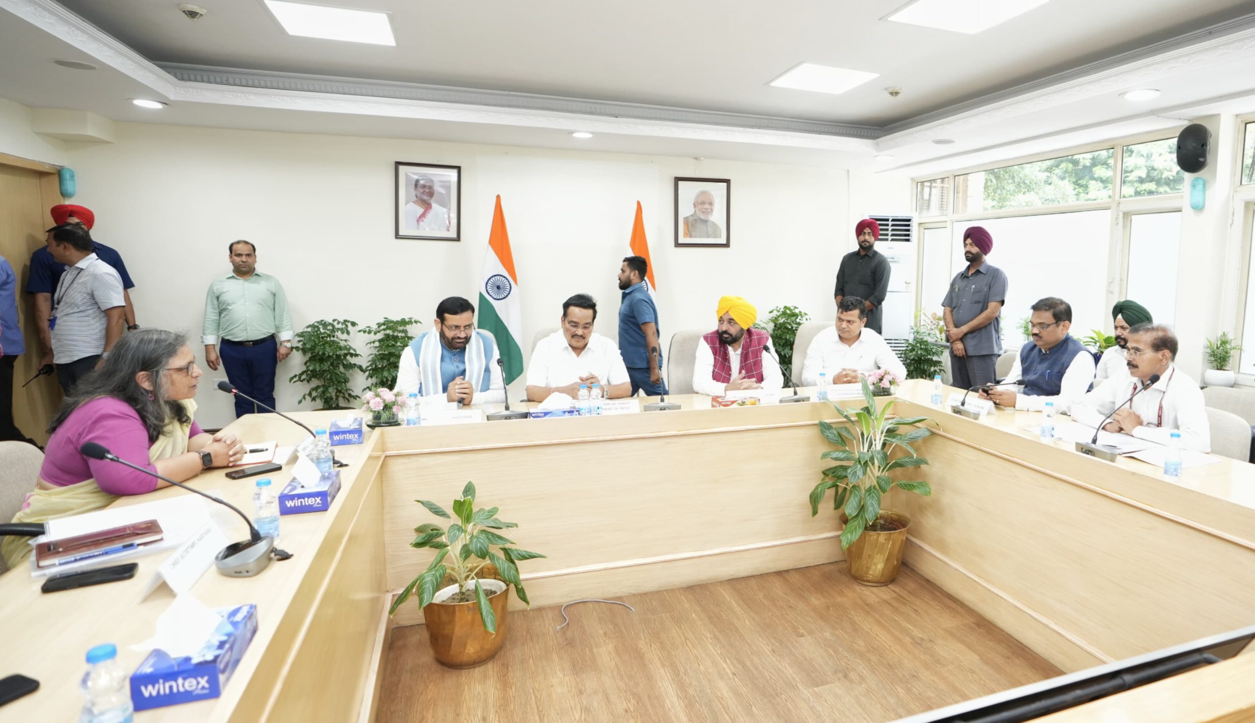 ਮੁੱਖ ਮੰਤਰੀ ਵੱਲੋਂ PUNJAB ਨੂੰ ਸਿੰਧ ਦਰਿਆ ਦੇ ਪਾਣੀਆਂ 'ਚੋਂ ਬਣਦਾ ਹਿੱਸਾ ਦੇਣ ਦੀ ਮੰਗ