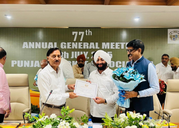 ਵਿਧਾਇਕ ਕੁਲਵੰਤ ਸਿੰਘ ਨੇ Punjab Cricket Association ਦੇ ਸਕੱਤਰ ਵਜੋਂ ਅਹੁਦਾ ਸੰਭਾਲਿਆ ਵਿਧਾਇਕ ਕੁਲਵੰਤ ਸਿੰਘ ਨੇ Punjab Cricket Association ਦੇ ਸਕੱਤਰ ਵਜੋਂ ਅਹੁਦਾ ਸੰਭਾਲਿਆ